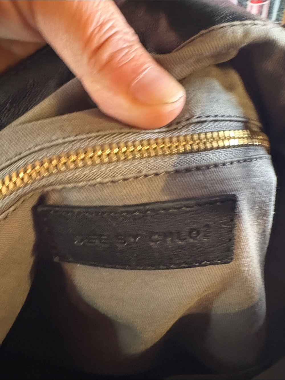 See by Chloé Black Leather Shoulder Bag with Multicolor Scarf Accent - Picture 5 of 13